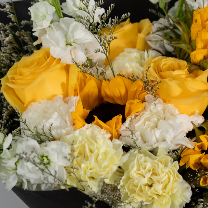 Golden Radiance Bouquet